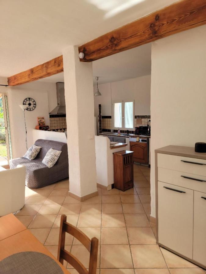 Bastide De L'Oliveraie Avec Jacuzzi Jouques Exterior foto