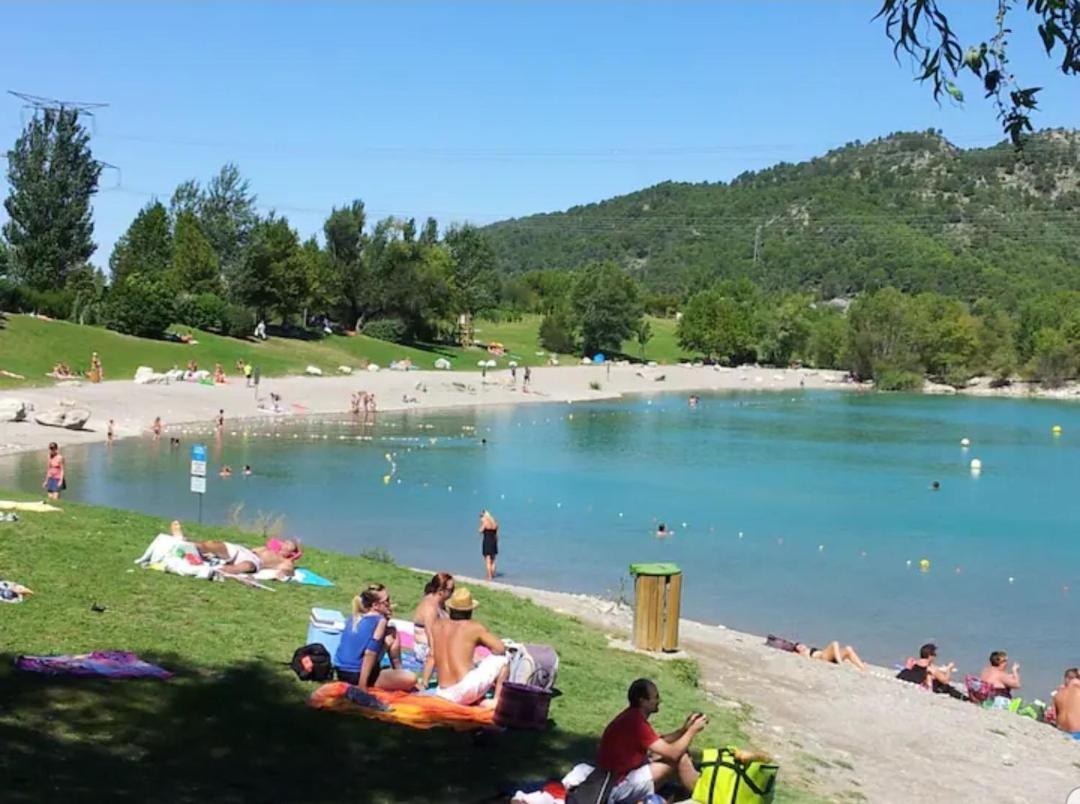 Bastide De L'Oliveraie Avec Jacuzzi Jouques Exterior foto